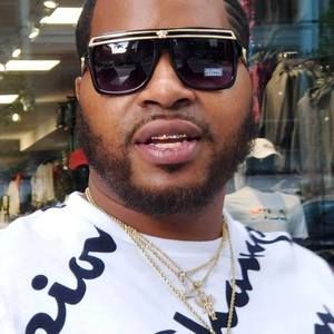 Meet your Posher, Scario